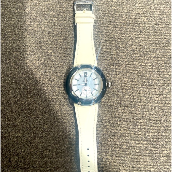 Glam Rock Women's GR10022 Round Watch - Picture 2 of 6